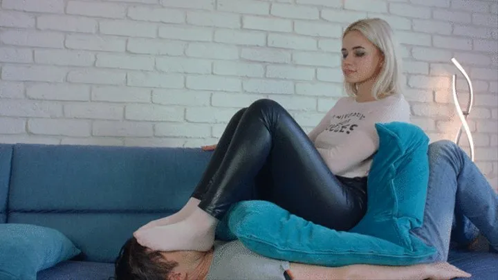 Khaleesi Daenerys - Special Dancing Pantyhose