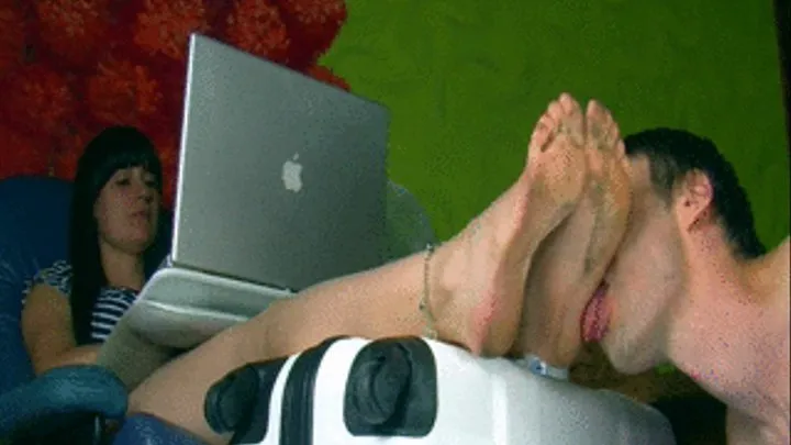 df - mw - Lick My Dirty Feet - 01 - Full - 960x540