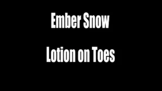 Ember Snow Lotion on Toes