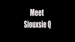 Meet Siouxsie Q