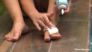 One order of Feet with Cream On Top