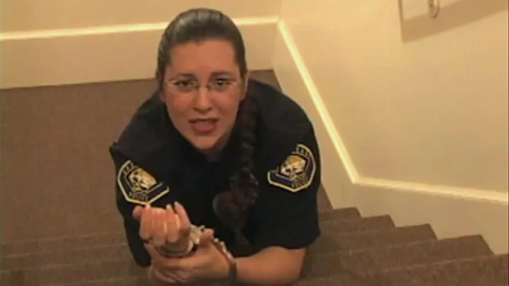 CIU044 - South Coast PD officer Louise is begging