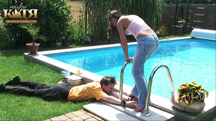 02-003 - Hard High Heel HAND-TRAMPLING at the Pool