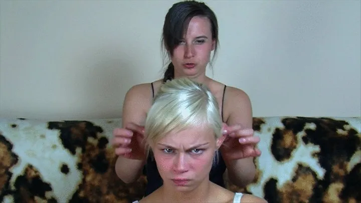 Ear - Natalia And Weronika - Blonde VS Brunette In Ear Pulling