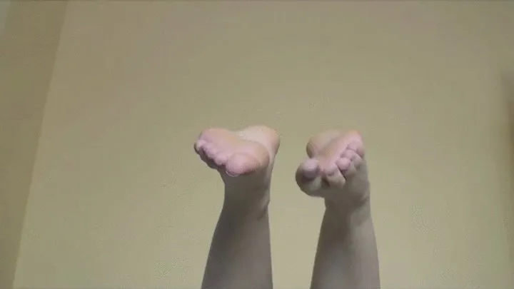 Weronika - Puppet Feet 2 Contests