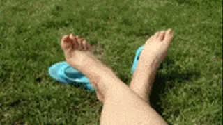 ff- bare and flip-flops on grass - 04