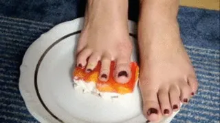 ff - ls - FOOD FROM FEET - CAKE