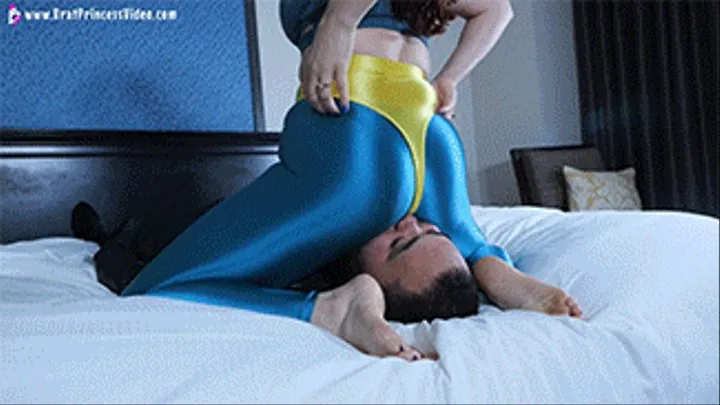 Karly - Heavy Farting with Deep Smother