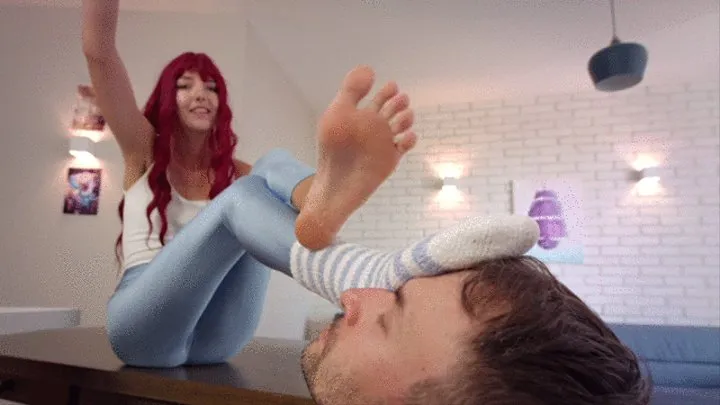 Stella Take Off Socks Use Him As Footrest - Light Blue Leggings - Part 01