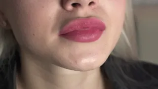 Mouth Fetish - She Smacks Her Lips And Show Tongue - Part 01