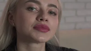 Mouth Fetish - She Smacks Her Lips And Show Tongue - Full