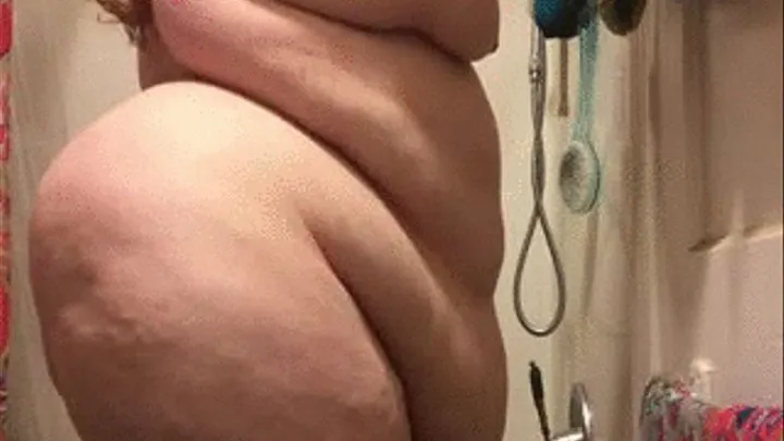 Soapy SSBBW Shower