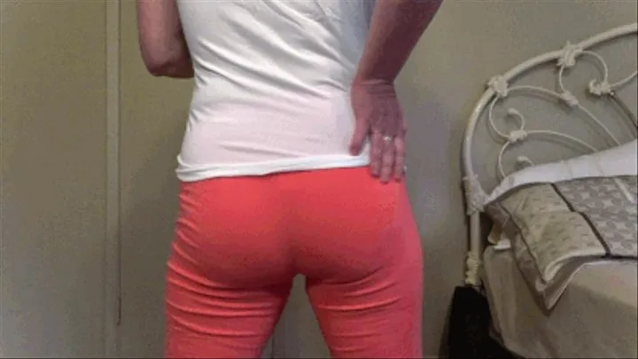 Sweet sexy ass in tight yoga pants