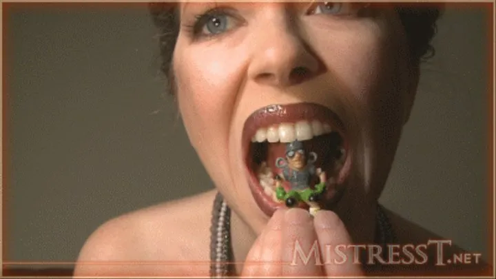 Mouth Fetish Giantess