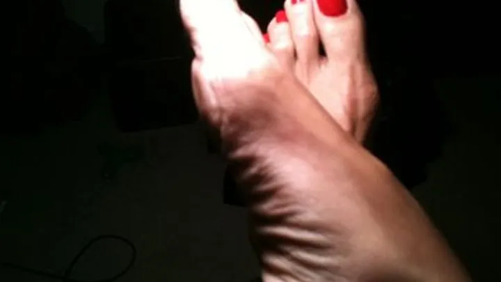 CANDI HAS DIRTY FEET!! Never released !!