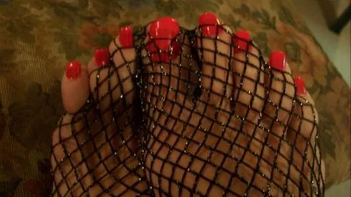 HOTTT RED TOES, FISHNETS AND....BRAND NEW FOOTAGE!!