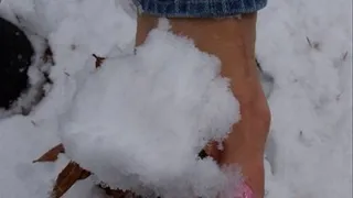 CANDI WARMS HER TOES AFTER PLAYING IN THE SNOW!! (BRAND NEW FOOTAGE)
