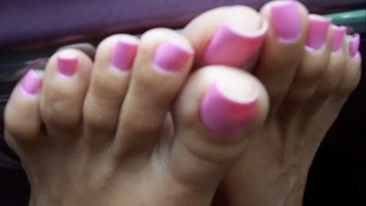 Candi Pink Toes Wiggling and Jingling!! (PART1)