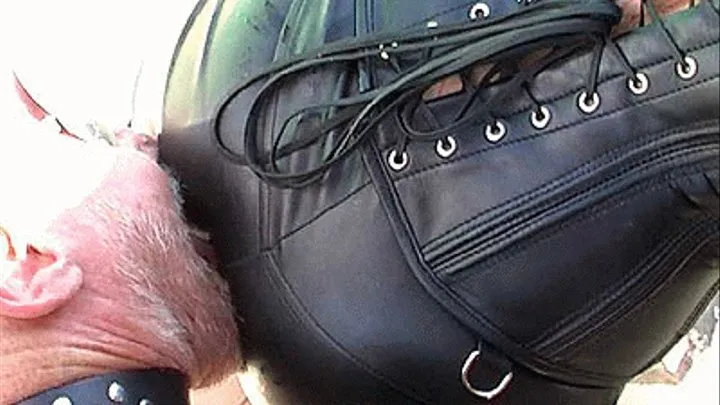 Leather ass licking - 3