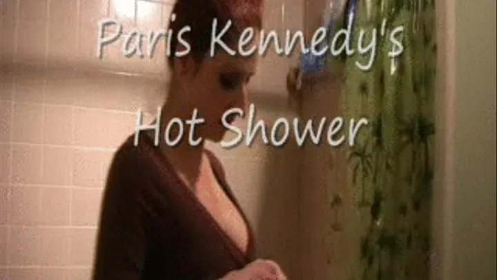 Paris Kennedys Hot Shower