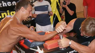 LF 15-1 clip Armwrestling live competition f vs f and m vs m md