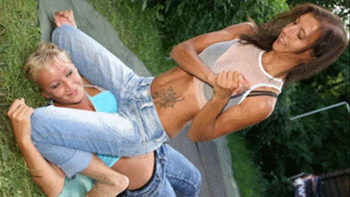 FG 48-2 clip Manu vs Jannine home Fight in Jeans hi