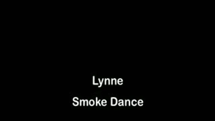 Lynne Smoke Dance div