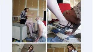 Schoolgirl played Doggames und humilate her Teacher