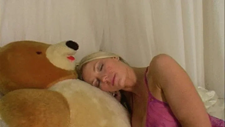 Jannine - Busty Blonde And Her Teddy Bear ( Uncut / Unseen - Full Version )