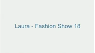 Laura - Fashion Show 18