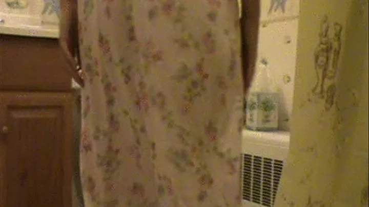 Nightgown poooty