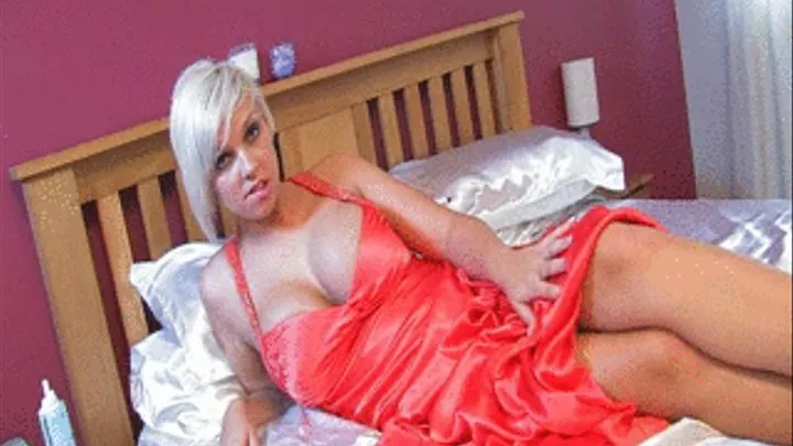 SSSF 443 Scarlet Lovatt masturbating with her satin satin