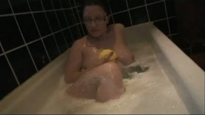 Smoking Blowjob in the Bath - Part 1