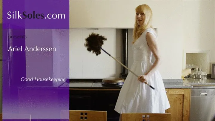 Foot Fetish: Ariel Anderssen Good Housekeeping (SS0075V)