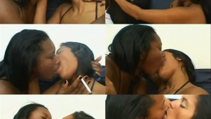 BLACK WOMEN HOT KISSING - clip 02