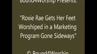 Roxie Rae Worshiped in an Ad