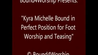 Kyra Michelle Worshiped on the Floor - SQ