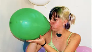 Jessica Nova's Balloon Bonanza