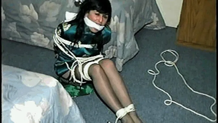 40 Yr OLD HAIRDRESSER BALL-TIED, CLEAVE GAGGED HOSTAGE