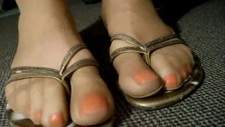 flip flop and nylons