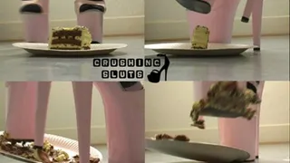 Crushingsluts - cake under babypink platformheels