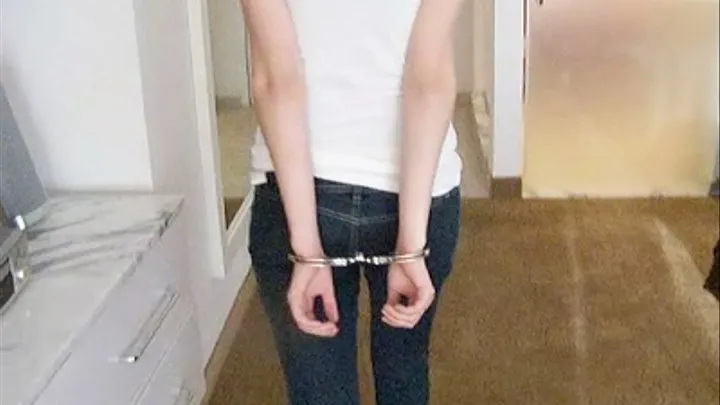 Sarah lv - Handcuffed Walkabout in Jeans