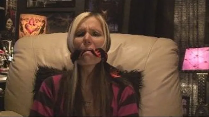 Tiffanis First Ever Cleave Gag Video!