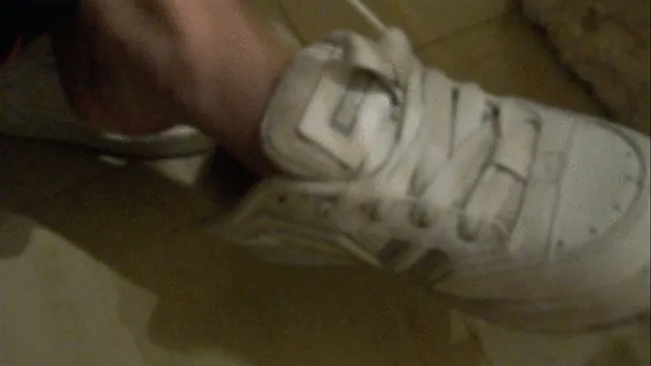 shoejob with very smelly sneaker