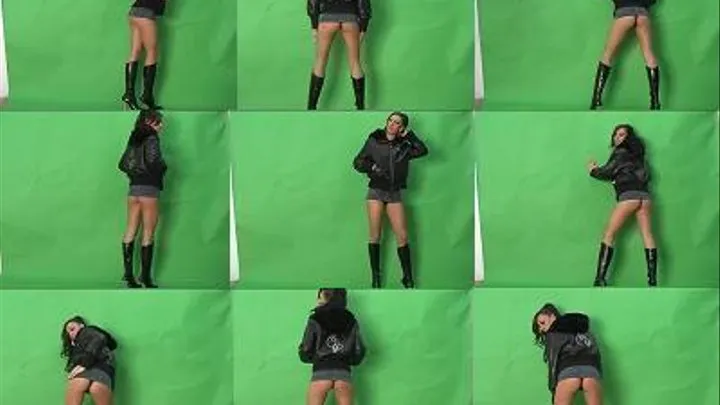 Yaxeni On A Greenscreen: Bold, Bad, and Bare-Assed! (Full Screen , Full Body Shot)