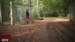 Whipping the Trespasser (HDTVWMV) - Lady Iveta