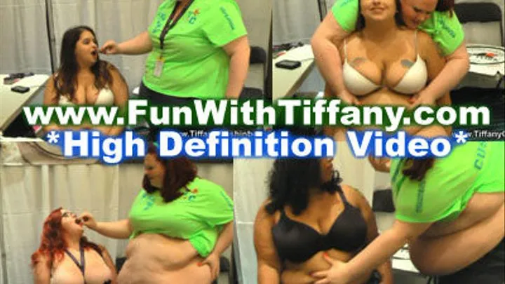 Publicly Feeding 3 BBW's at FetishCon 2013