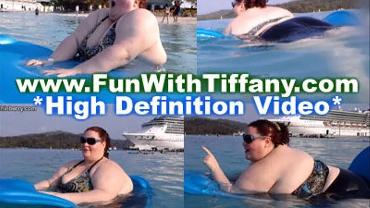 Getting On My Floaty in Honduras (High Definition)