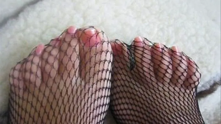 Lick Every Inch Of My Perfect Toes(lower resolution)