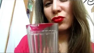 Drama In A Glass Of Water (standart video)